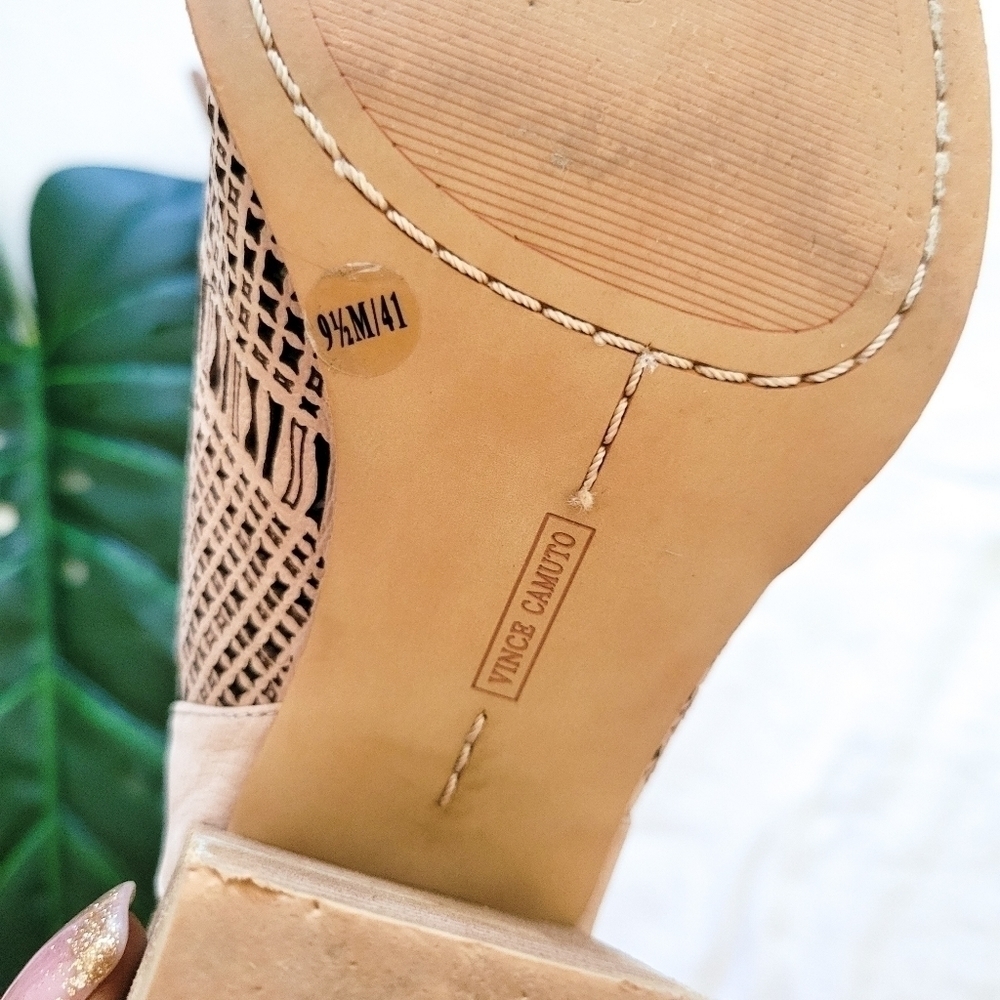 Vince Camuto Keannie Open Toe Booties Block Heel … - image 7